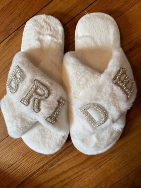 White Fuzzy Slide Slippers with Pearl Lettering